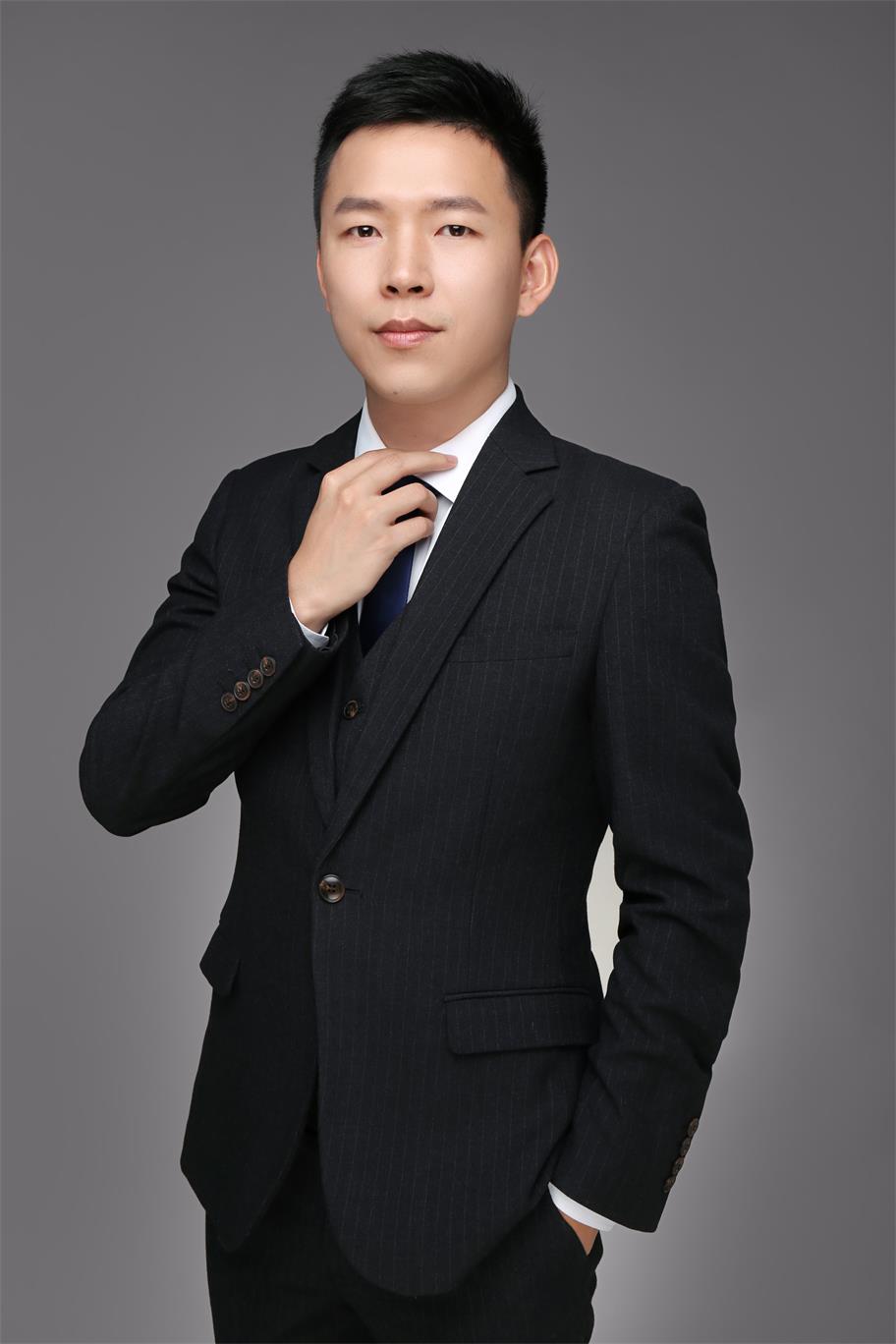 刘启剑 导演 & 创意总监